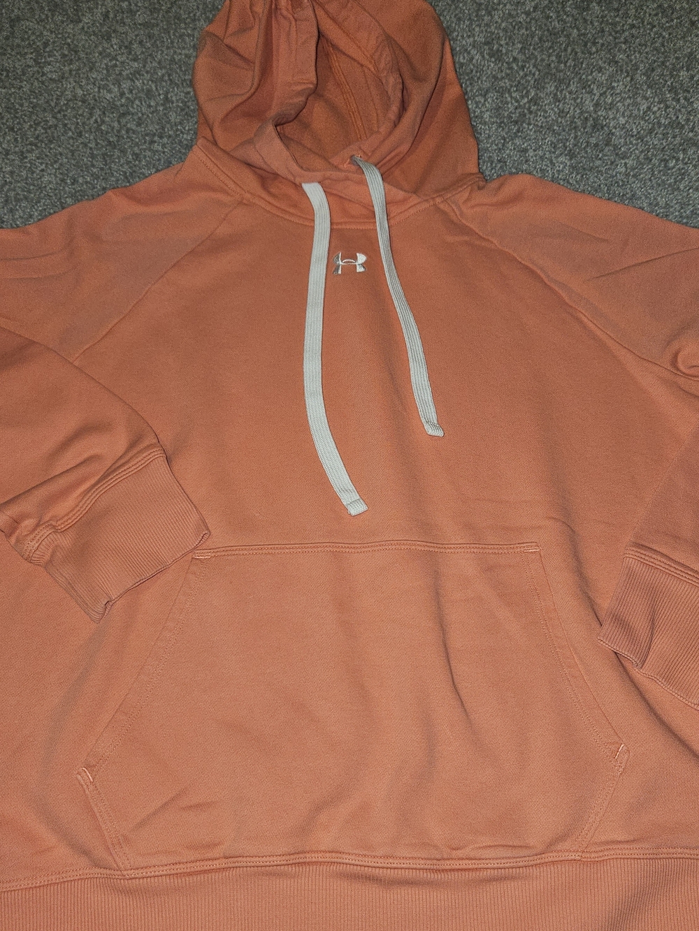 Under Armour Women's Pullover Hoodie